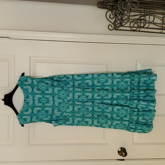 Turquoise sleeveless brocade party dress Size 10 by Trina. - Picture 2 of 4